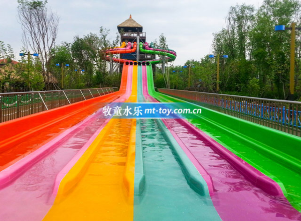 水滑梯和普通滑梯的區(qū)別，如何保養(yǎng)您的水上樂園滑梯！