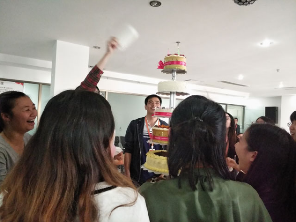牧童2018年第一季度員工生日會(huì)溫情上演537.png